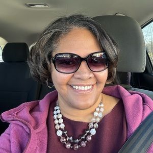 Meet your Posher, Leah